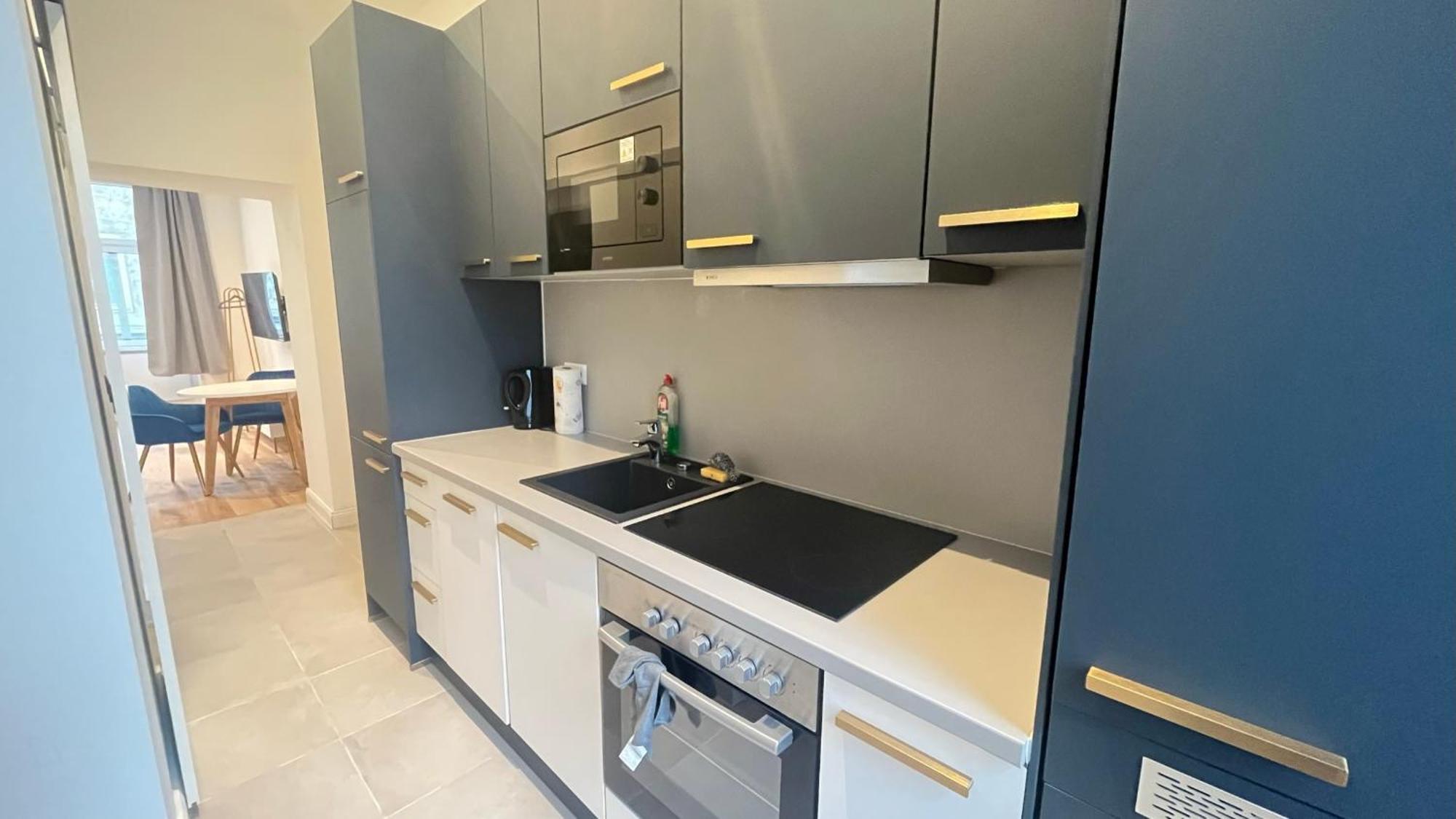 K&K Apartment Near Hauptbahnhof - Kingsize Bed Вена Экстерьер фото